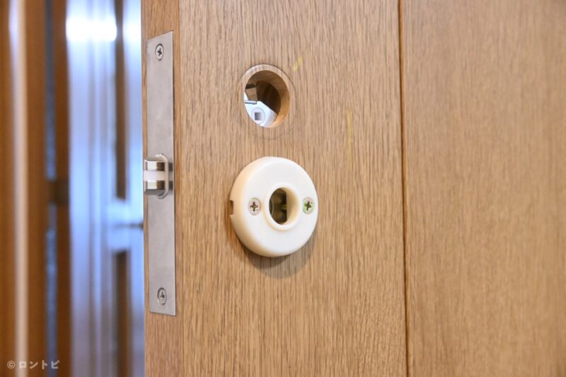 ドアレバー 補強座